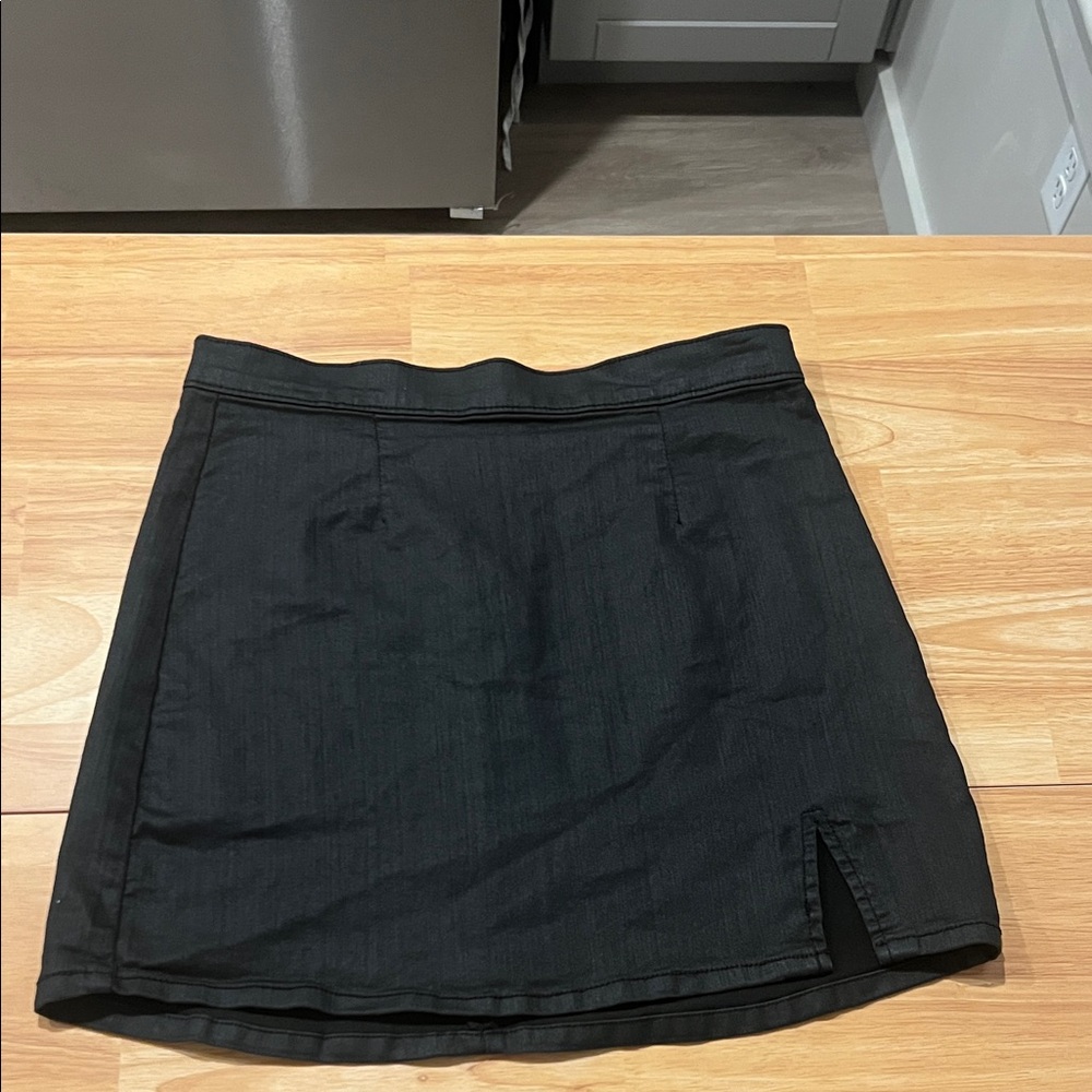 Kendall + Kylie Black Mini Women's Skirt